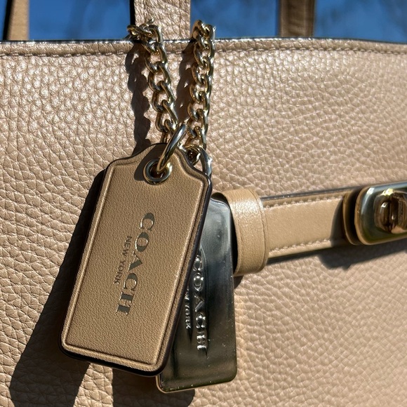 COACH Swagger 30 Polish Pebble Leather Tote Bag - Picture 5 of 7